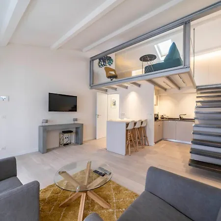 Wdf Duplex 2 Bedrooms Ideally Located ! Apartamento