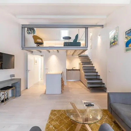 Wdf Duplex 2 Bedrooms Ideally Located ! Apartamento *