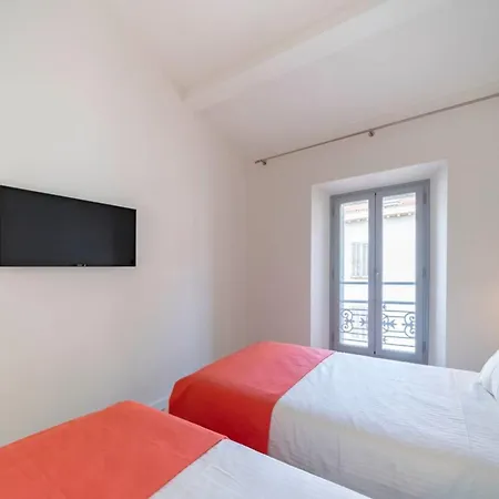 公寓 Wdf Duplex 2 Bedrooms Ideally Located !