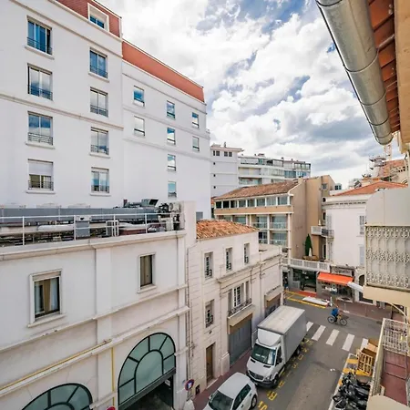 公寓 Wdf Duplex 2 Bedrooms Ideally Located !